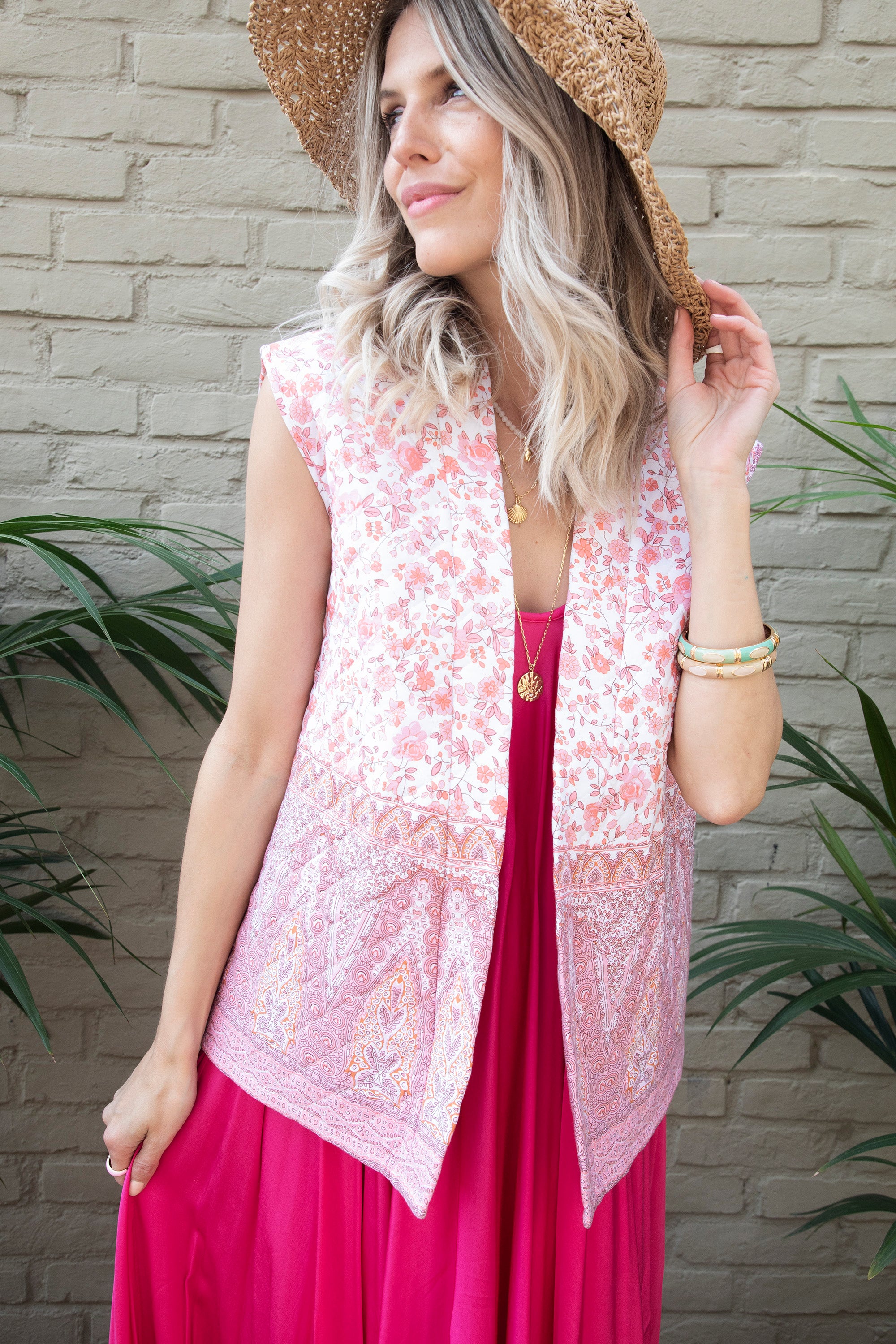 Image of  Bloomy Quilted<br />Pink - Vest