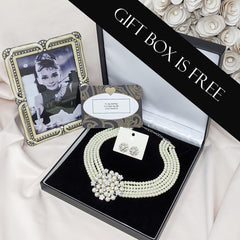 Audrey Hepburn Pearl Gift Set