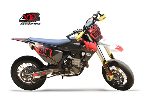 rent a Husqvarna FS 450 Black in Los Angeles - Supermoto Rental 450cc