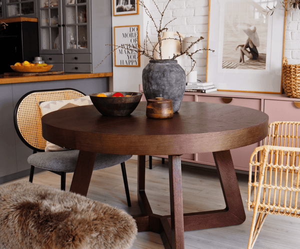 wooden dining table 