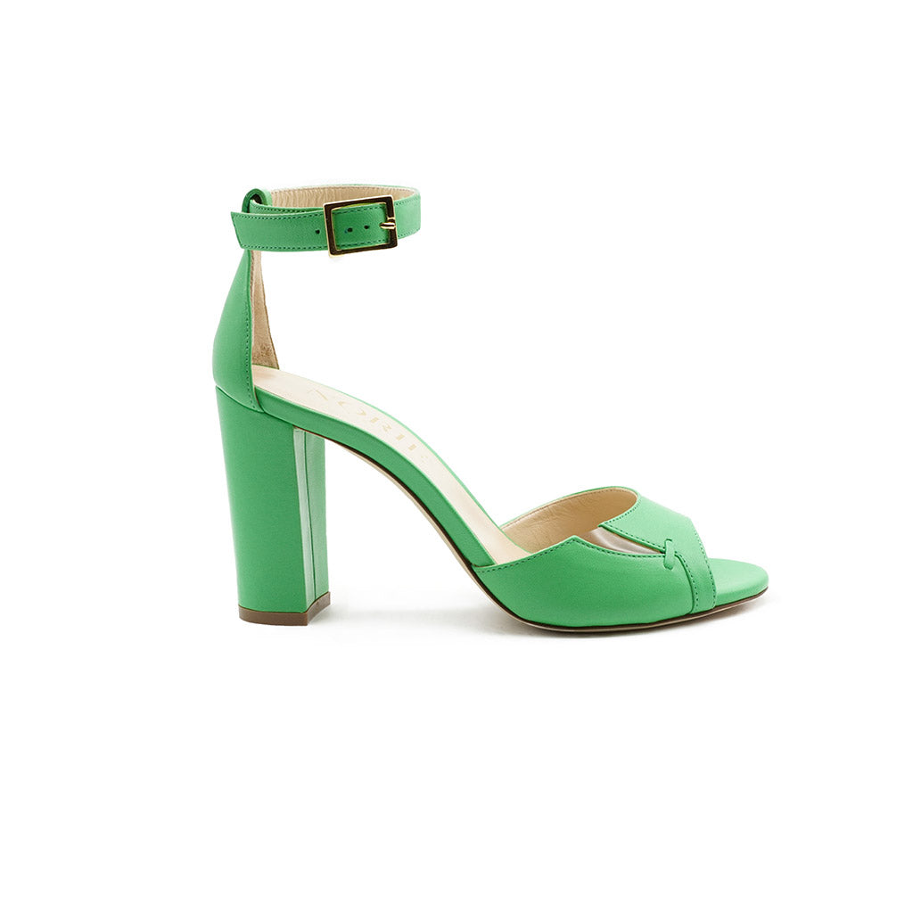 apple green heels