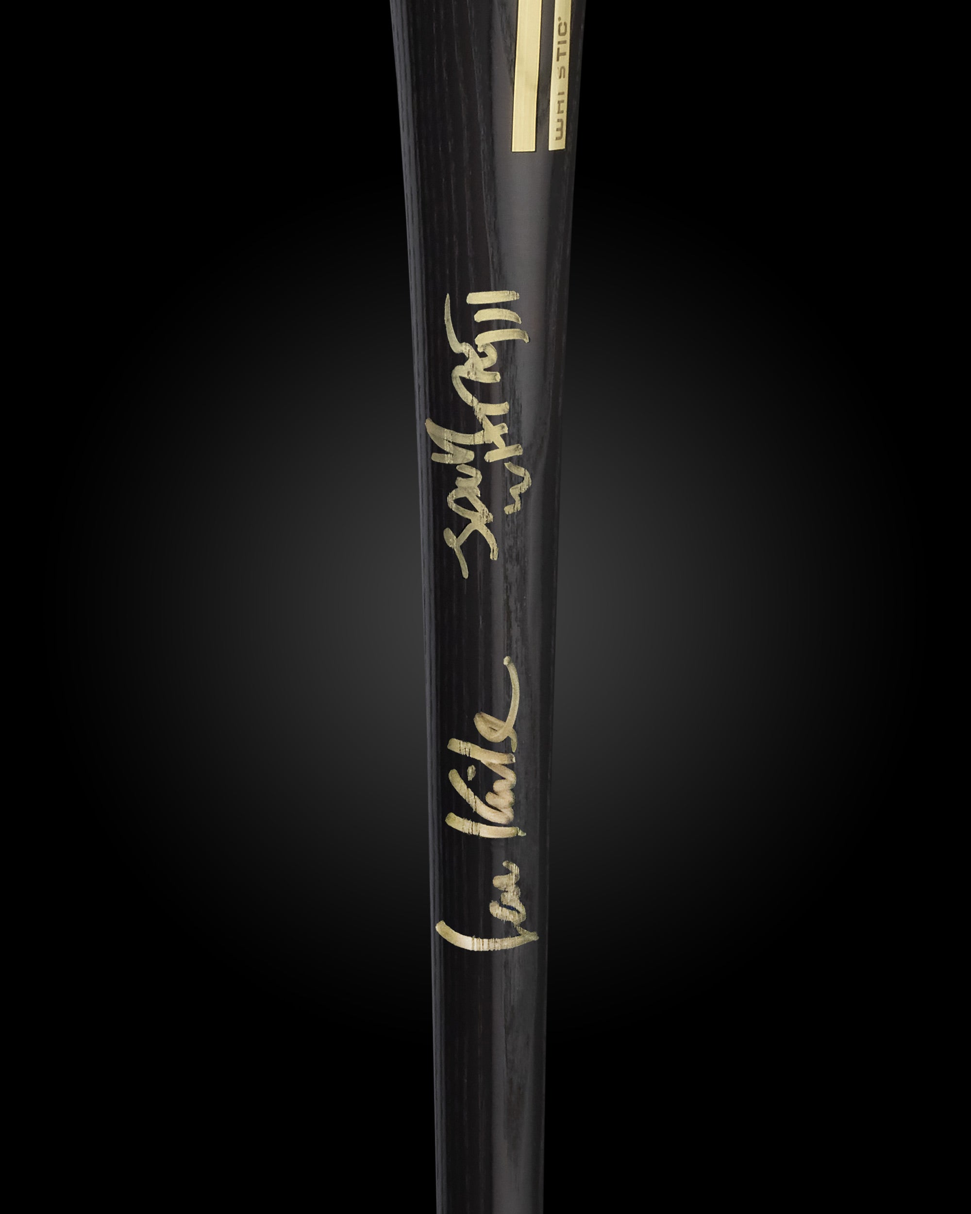 Jack White and Ian Kinsler's autographs on the bat in gold.