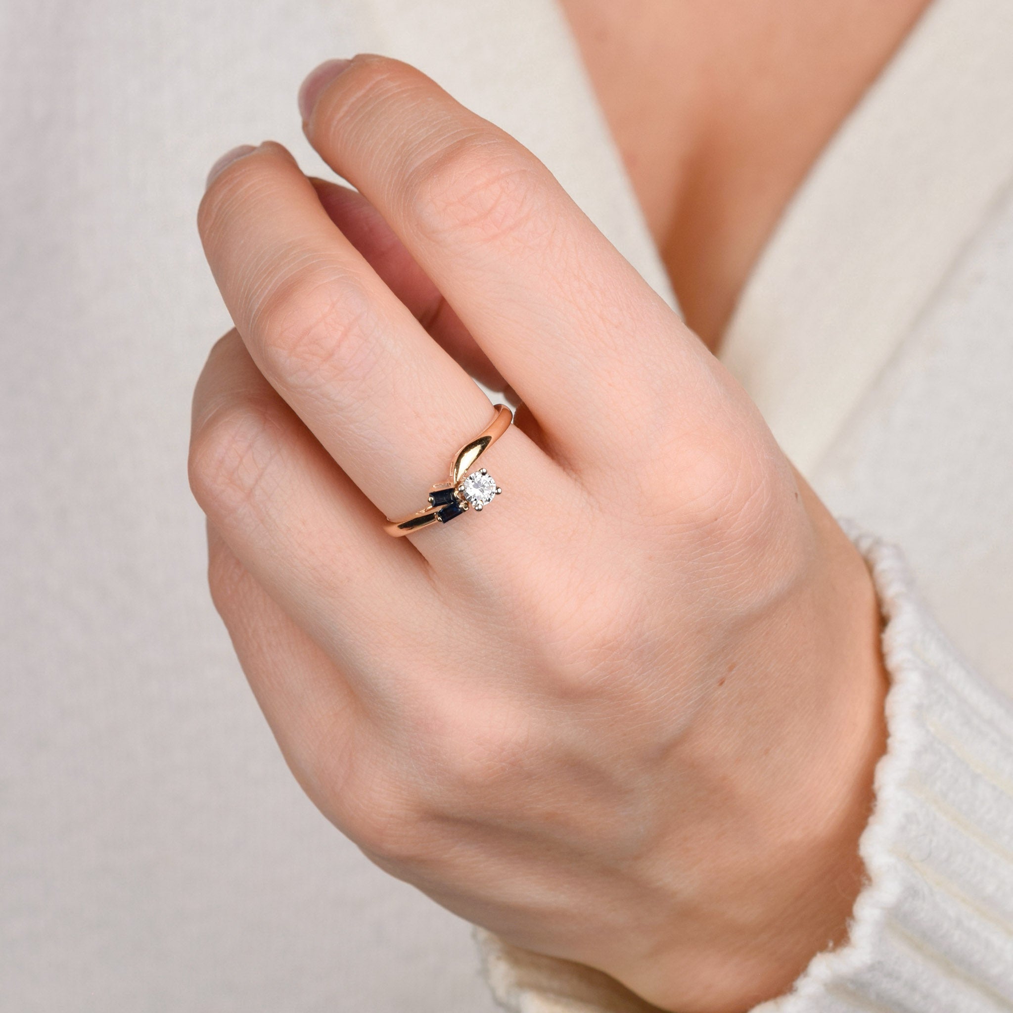 Classic Solitaire Diamond Ring – Folklor