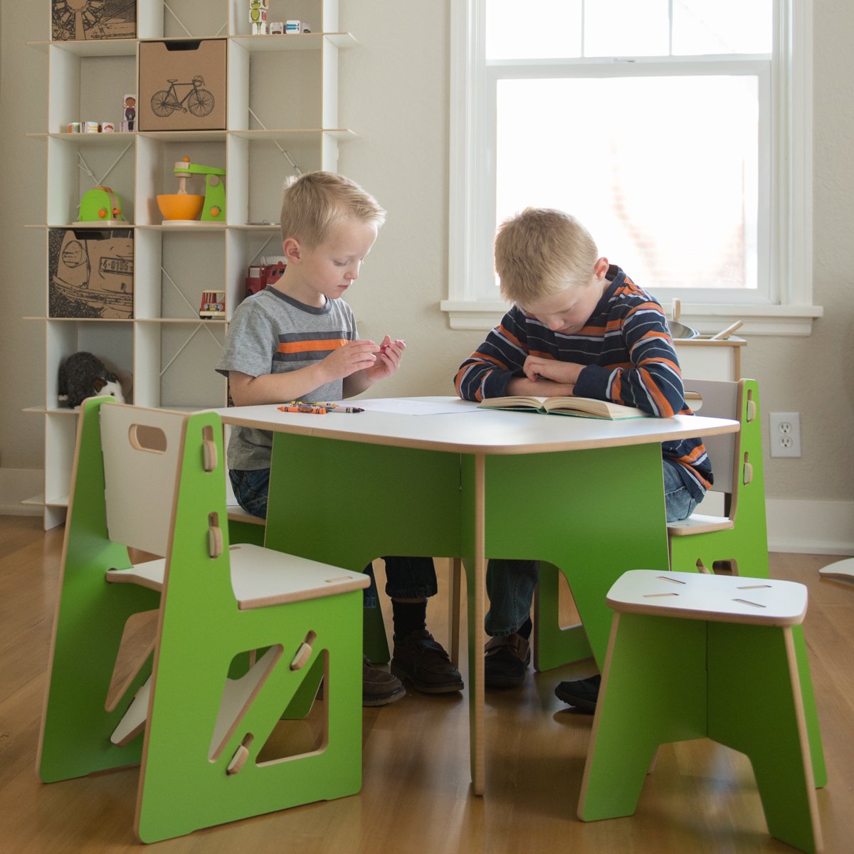 original sprout green table and chairs