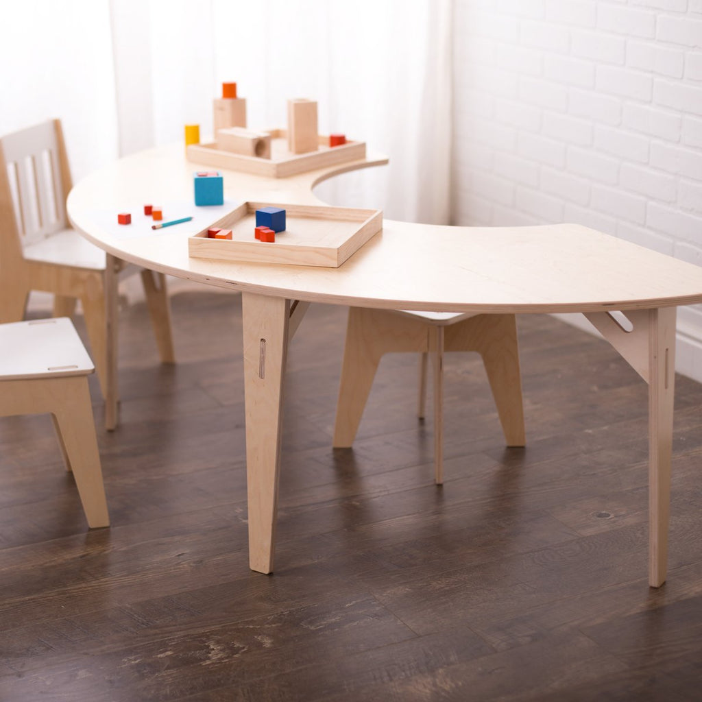 https://cdn.shopify.com/s/files/1/0067/2522/products/30x60-Round-Table-Classroom-SQ_20d5b84c-b480-4872-b0b7-4d5c398cf54f_1024x1024.jpg?v=1657302815