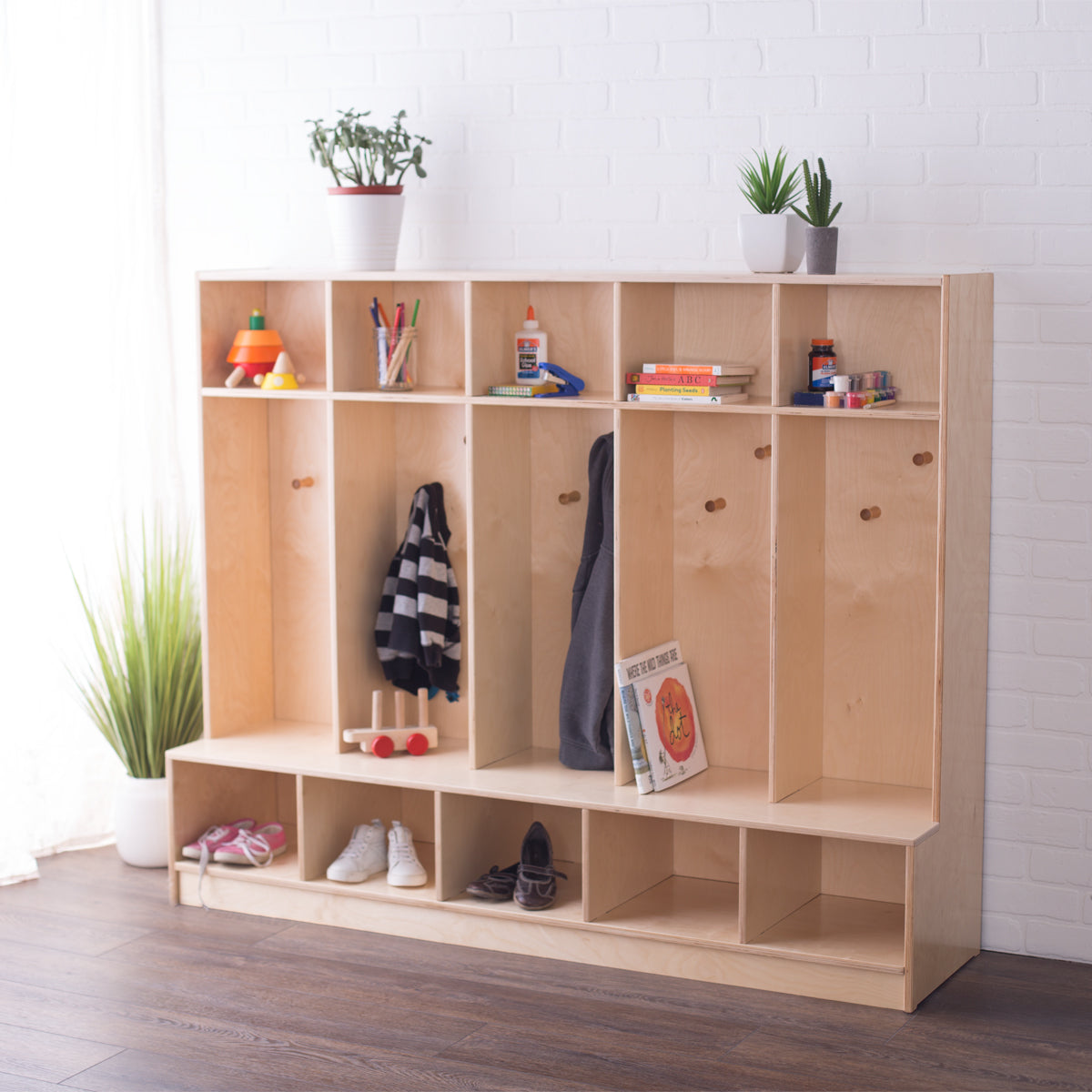 Coat Cubby – Sprout