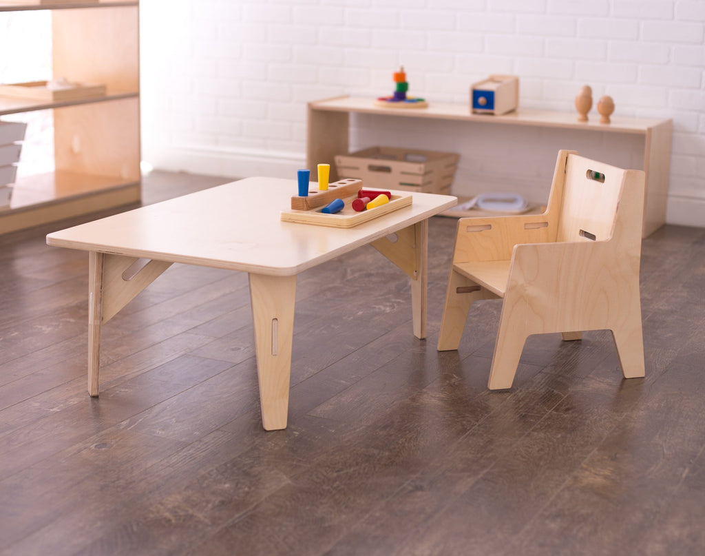 Best Montessori Weaning Table For Toddlers - Sprout Kids Table Review