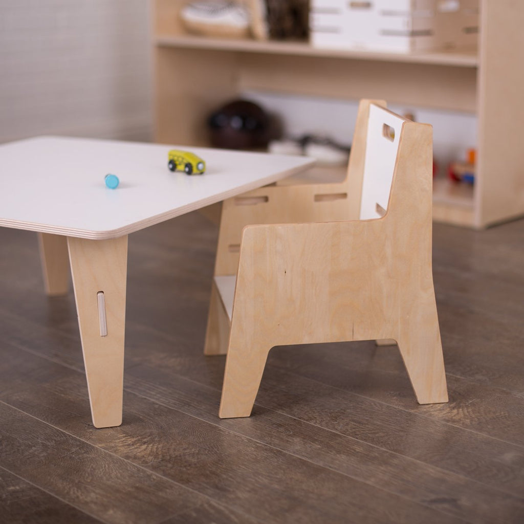 school age table and chairs