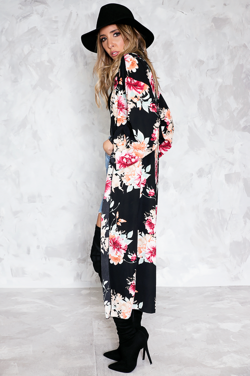 Aria Floral Fringe Kimono – Haute & Rebellious