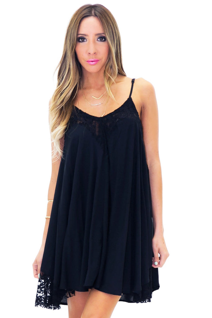 KITSON CONTRAST LACE TUNIC - Black | Haute & Rebellious