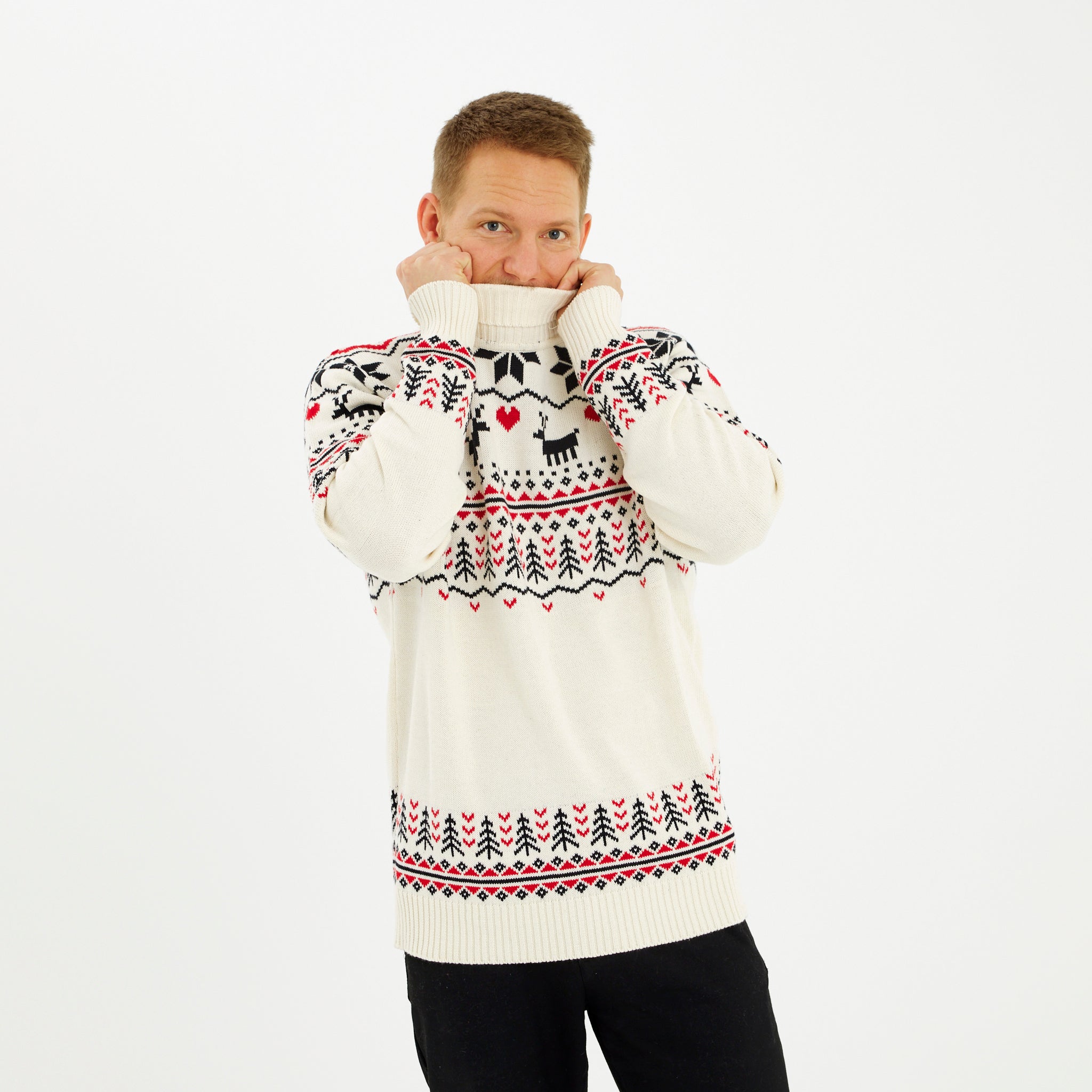 Läs mer om The Greenlandish Christmas Sweater - Herr.