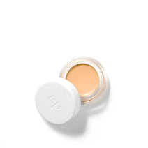 Arnica Concealer Nav Image 1
