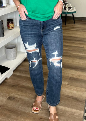 Judy Blue Mid Rise Crop Straight leg - B3 Boutique, LLC