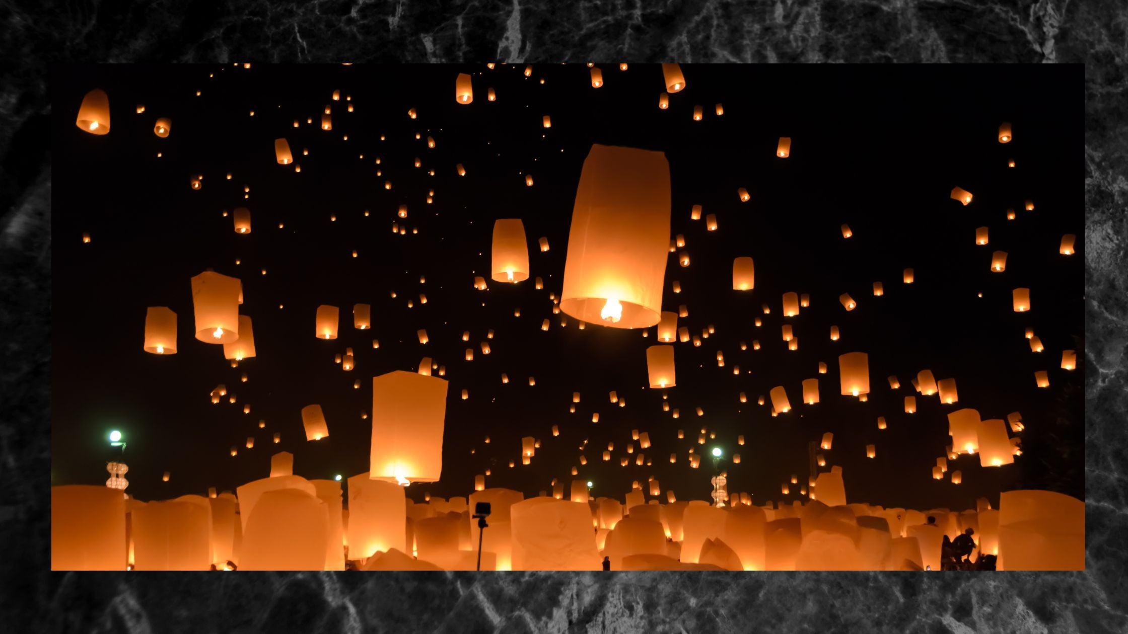 Yi Peng floating lanterns Thailand