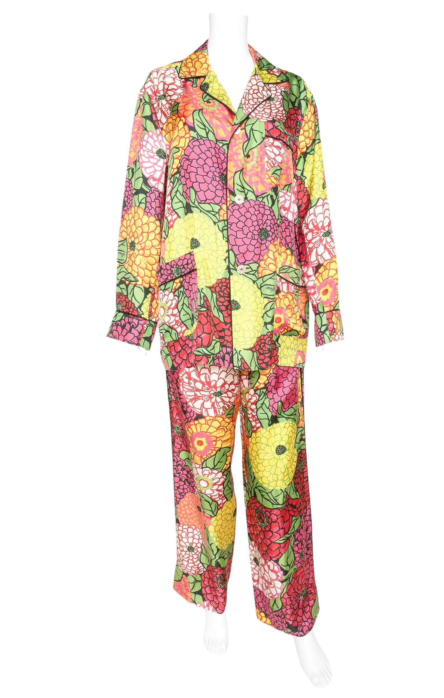 GUCCI x KEN SCOTT (RARE) Pajama Set Size: Top - S, Bottoms - M – Kardashian  Kloset