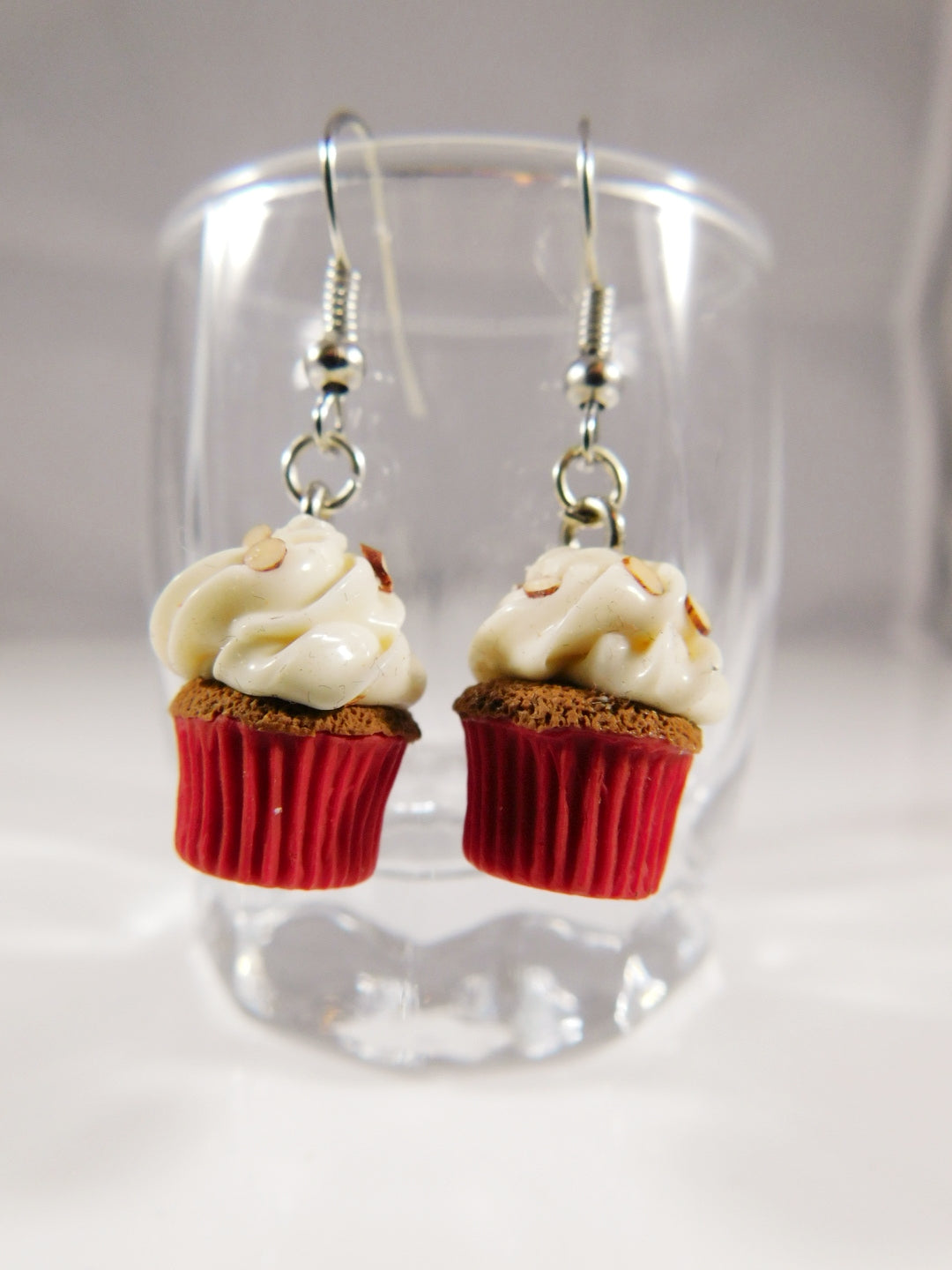 Vanilla Almond Cupcake