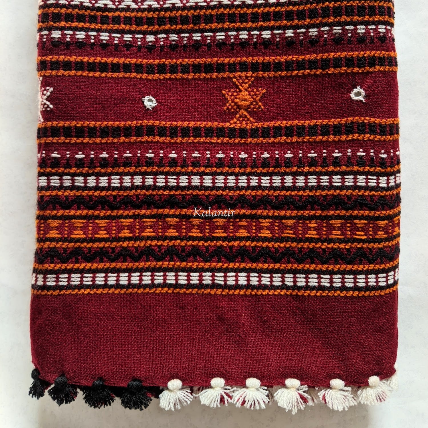 Beautiful Natural Wool Hand Embroidery Kutch Gujarat Red Shawl – Kalantir