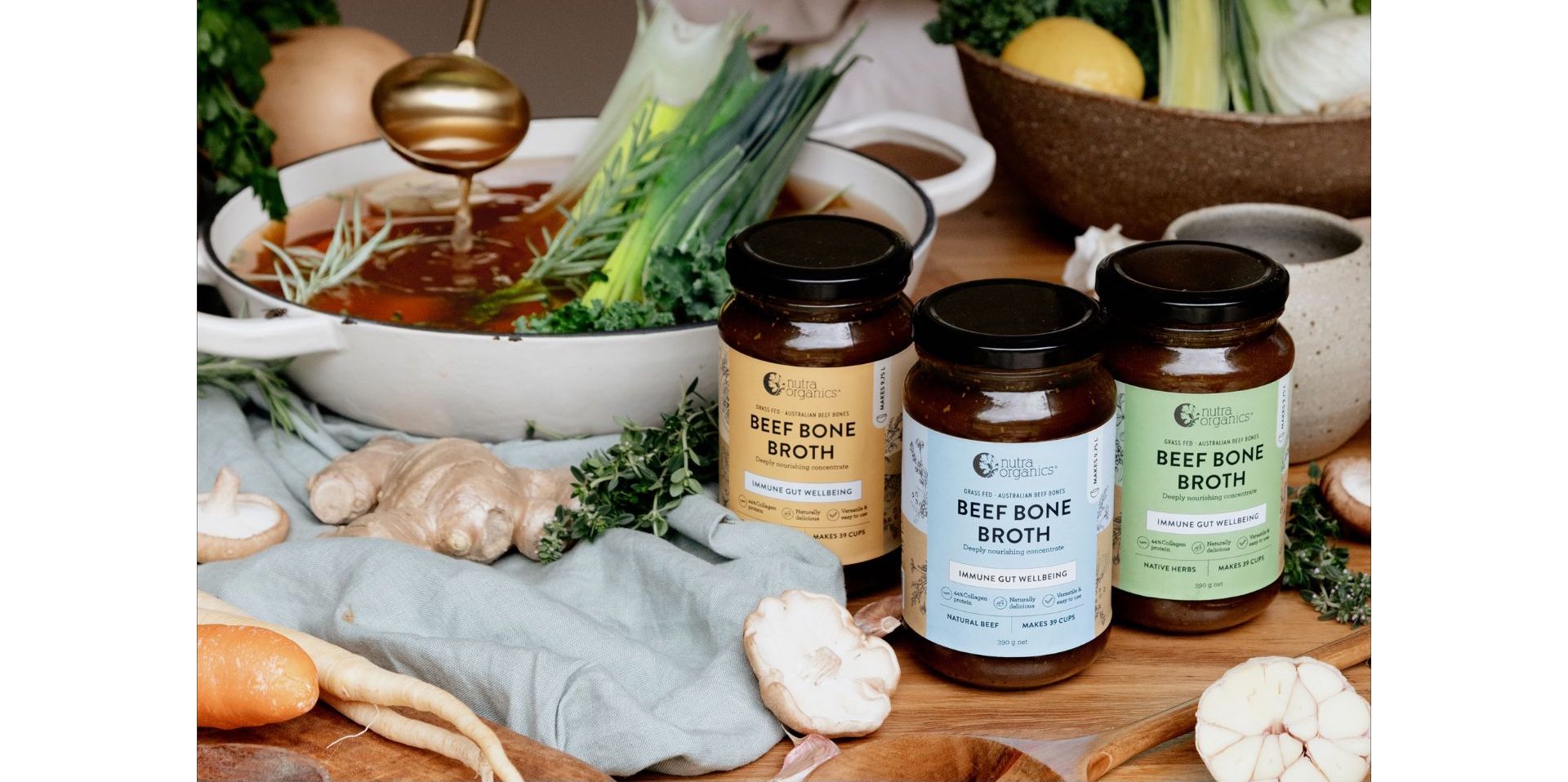 Bone broth concentrates with soup 