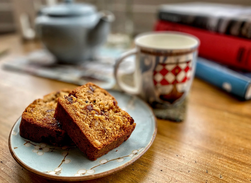 A cup of tea and a couple of cake slices from The Hebridean Baker. Image © www.hebrideanbaker.com