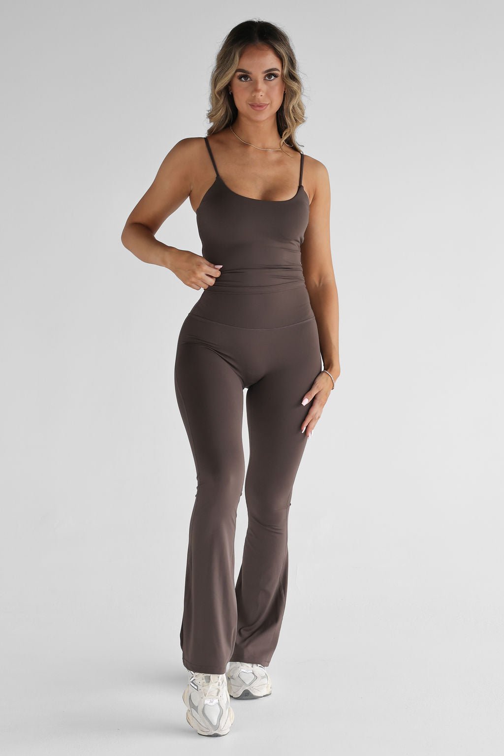 PLT Pantalon De Yoga Flare En Sculpt Sable À Taille Haute