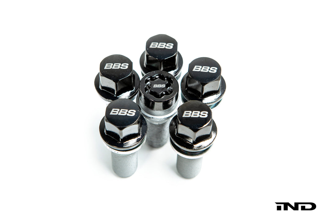 chrome wheel bolts