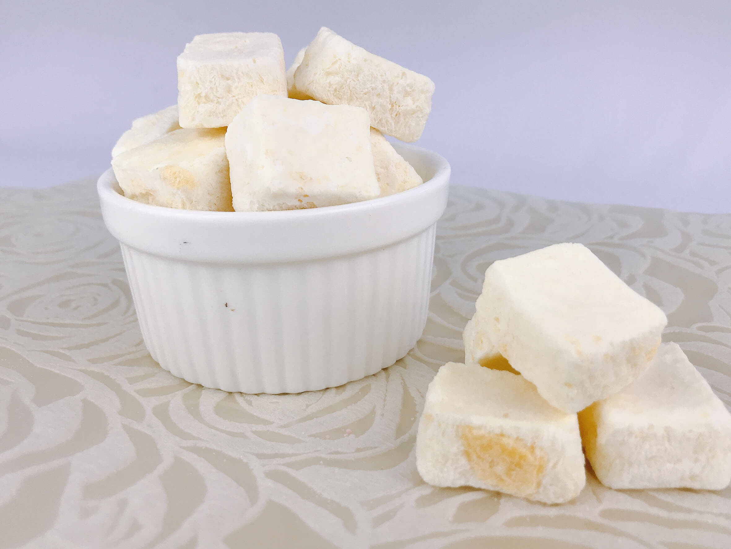 Mango Yogurt Cubes (Freeze-Dried)