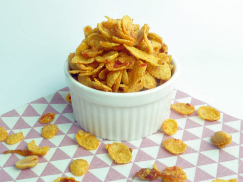 kacang cornflakes ikan bilis pedas (90g)