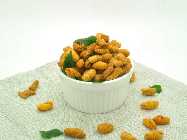 hot & spicy traditional kuih siput