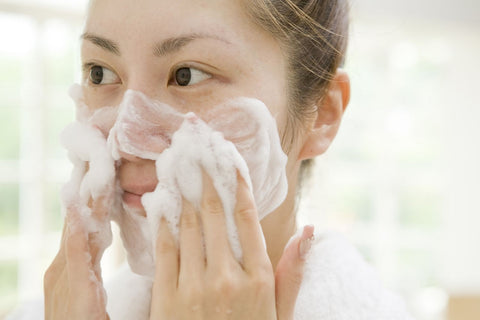 Prevention for Oily Skin Is your skin on the oily side? Thankfully, there are a couple of things we can do to manage it.