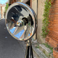 Lampe à poser upcycling trépied de photographe