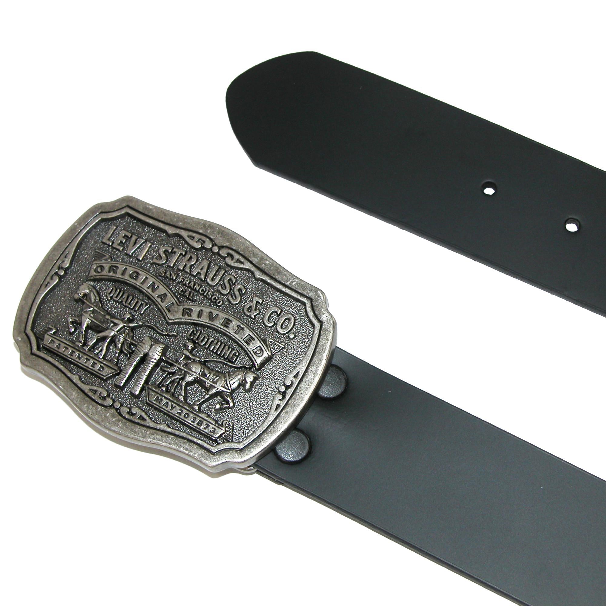 Levis Men's Leather Belt with Removable Antiqued Logo Plaque Buckle | -  Franky Fashion