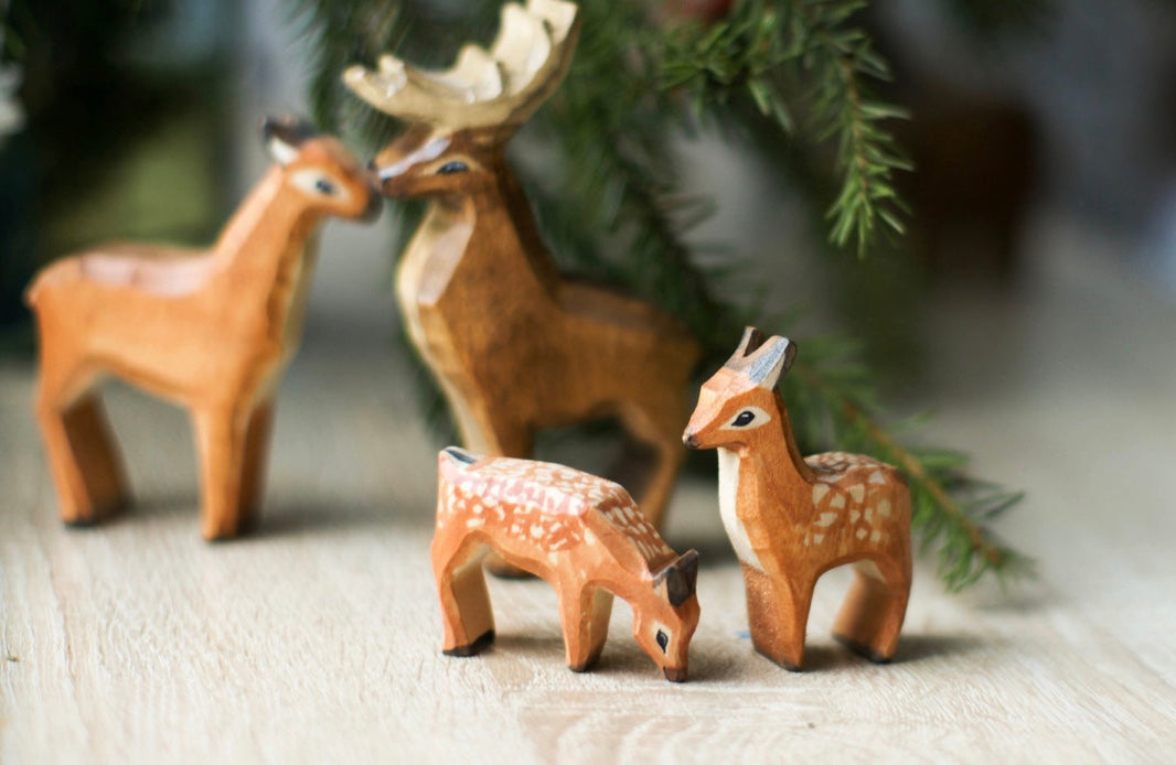 small deer figurines