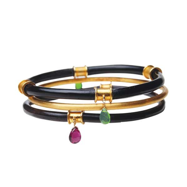 06. Classic Black Horn Bangle