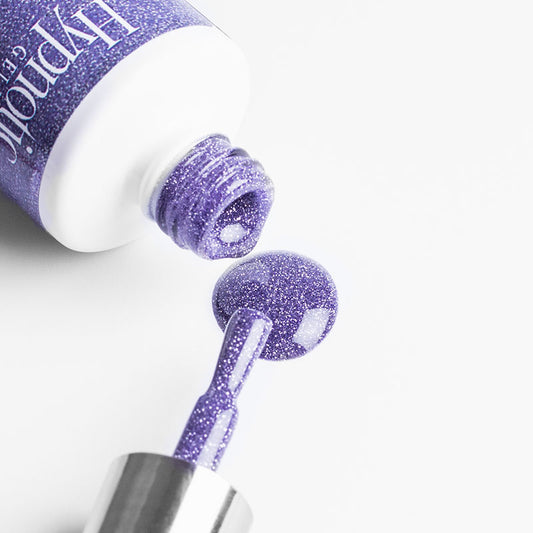 Diamond Nail Design - 𝐋𝐕 🤍 Louis Vuitton inspired press on nails. Using  CND - Creative Nail Design Shellac CND Unmasked. Brillbird UK Brush and Go  GO1. #pressonnails #customnails #stickonnails #nailshoutout #nails #