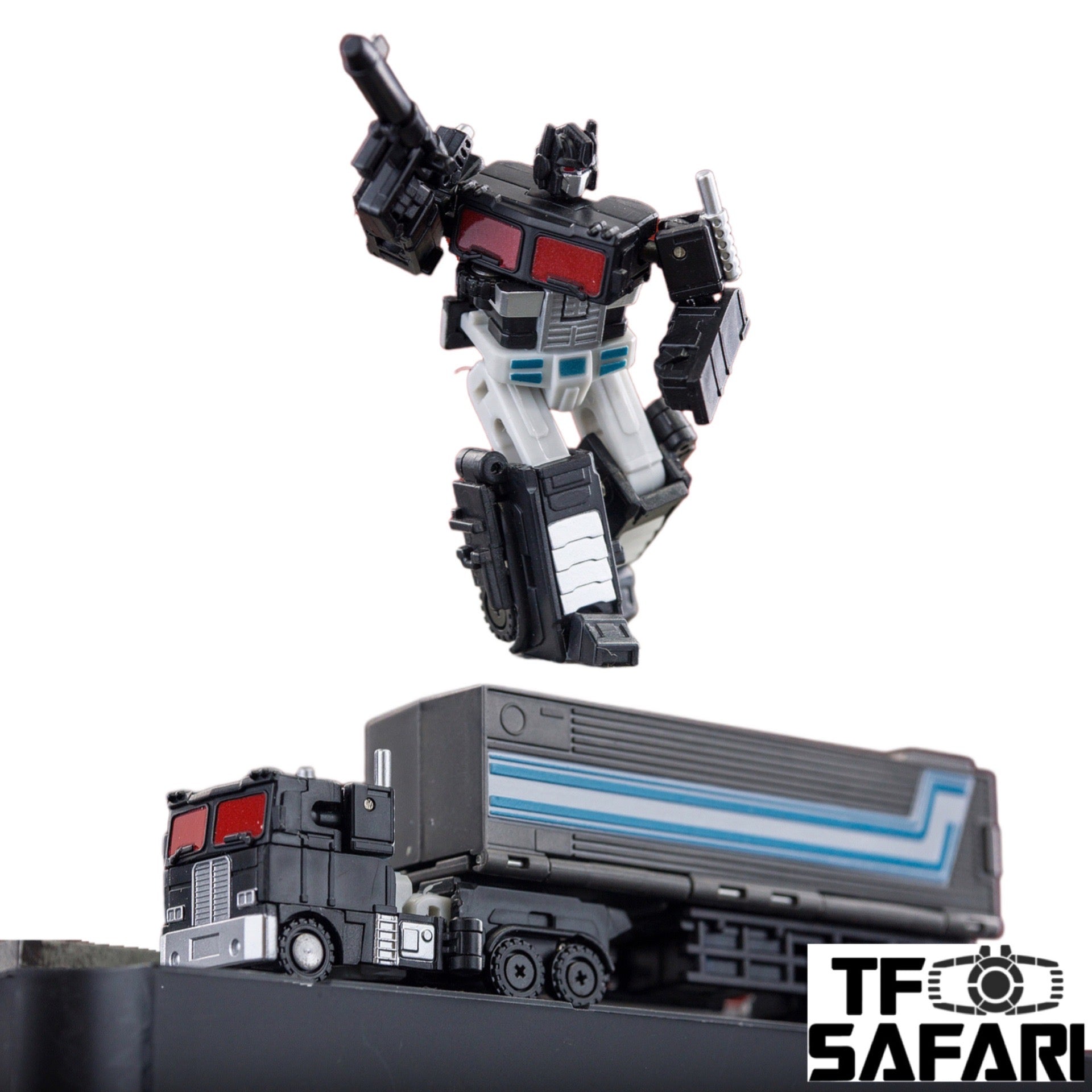 Dr.Wu & Mechanic Studio Extreme Warfare DW-E04B DWE04B Prime Commander (Optimus Prime) w/ convoy Legends Class (Core Class) fit to Earthrise Titan Class Black Version 6cm / 4.6"