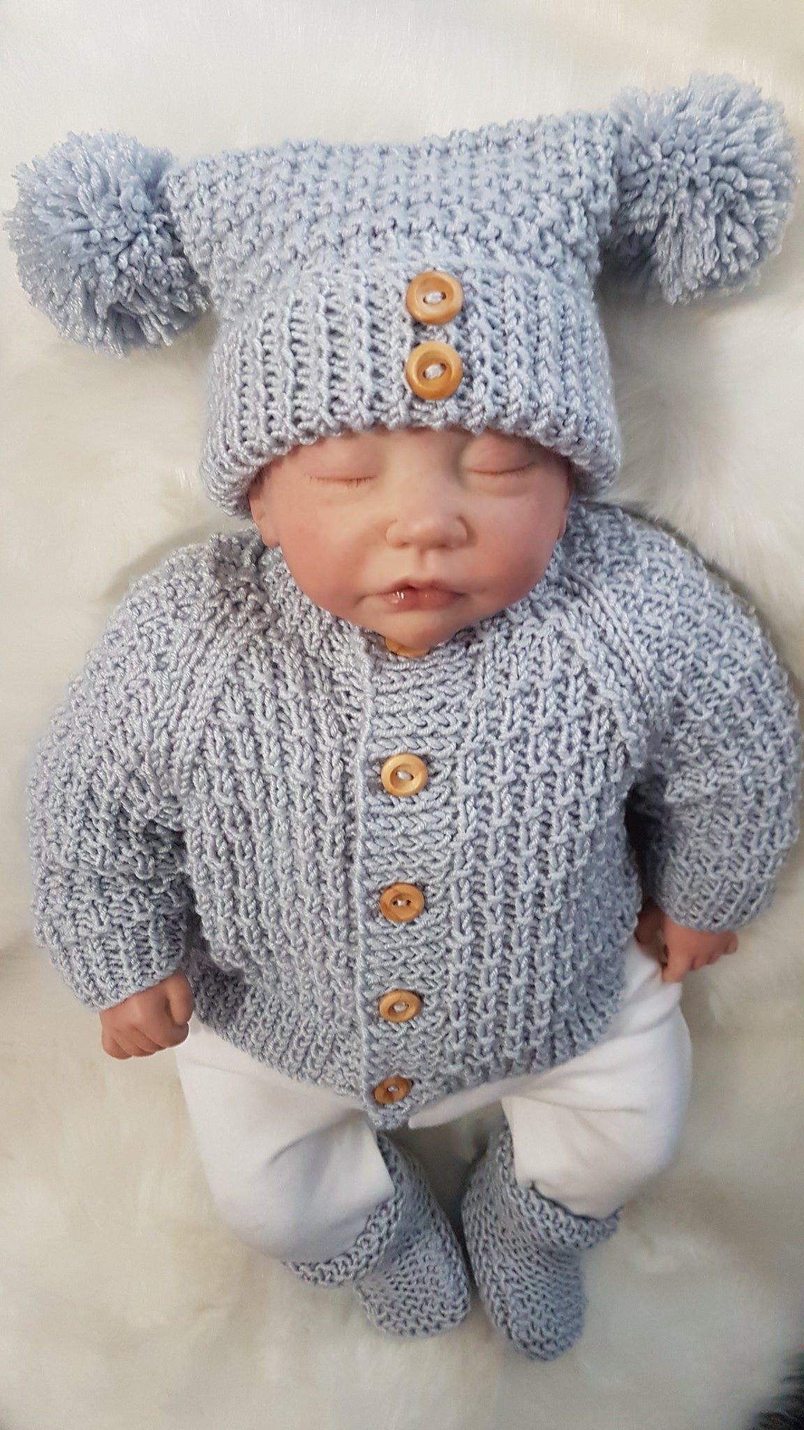 Square Pom Pom Hat Unisex Baby Knitting Pattern Download