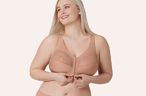 The 7 Best Wire-Free Bras for Large Breasts in 2023