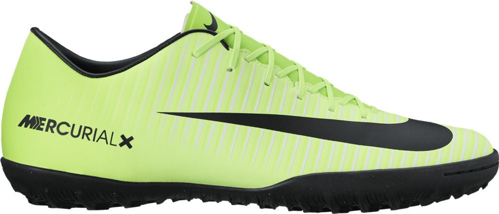 nike soccer shoes green