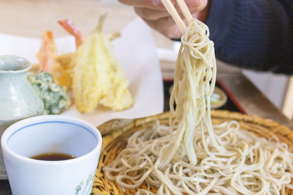 Japanese Etiquette for Eating Noodles