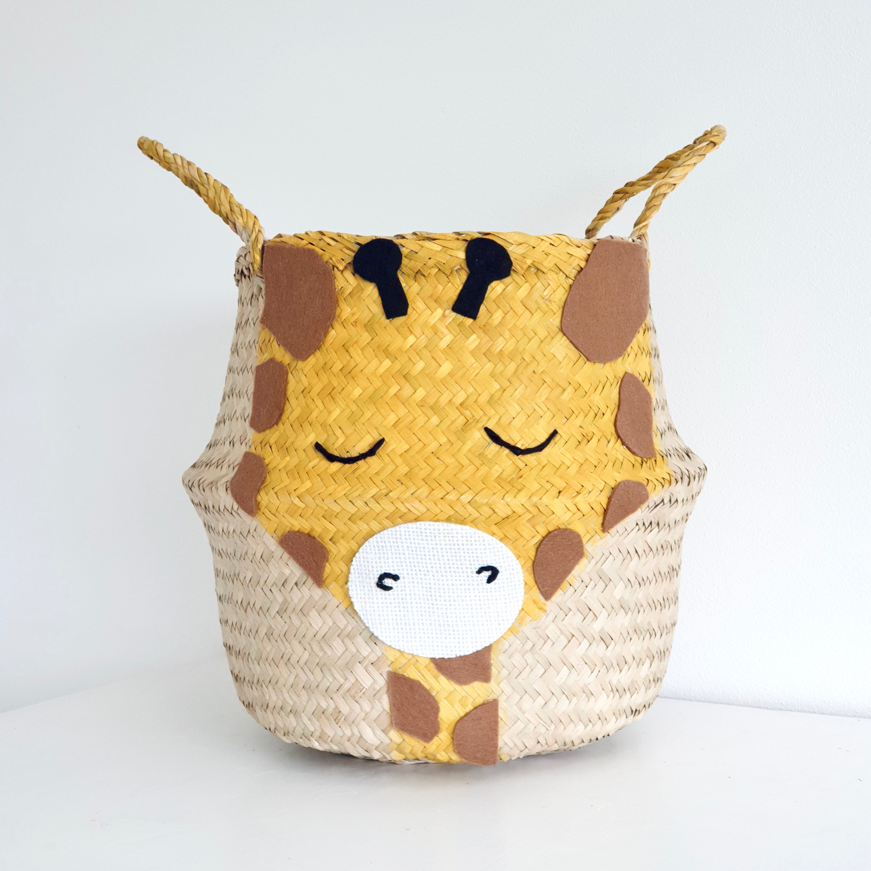 Bellybambino Giraffe Basket - Large