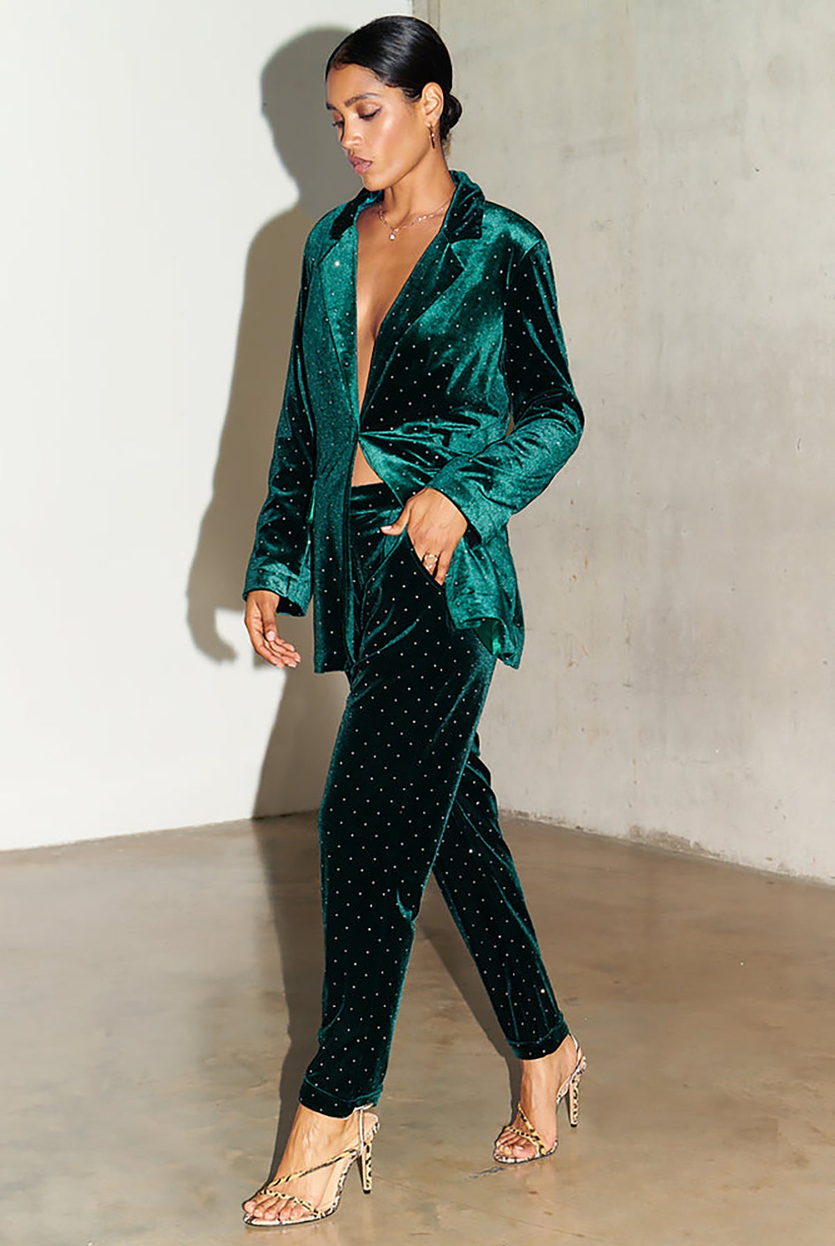 Never Fully Dressed Emerald Velvet Quinn Blazer - Uk10