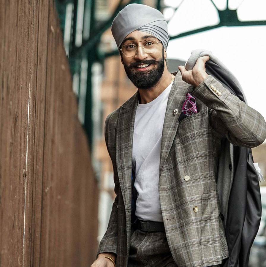 Man wearing a grey turban