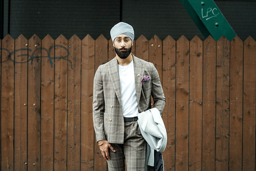 Urban Sardar - Jeet Virk #admin Make your move with style by adding simple  casual elements of clothing like a jacket, tie, dark jeans for that fresh  creative look. Pyaarey fans ek
