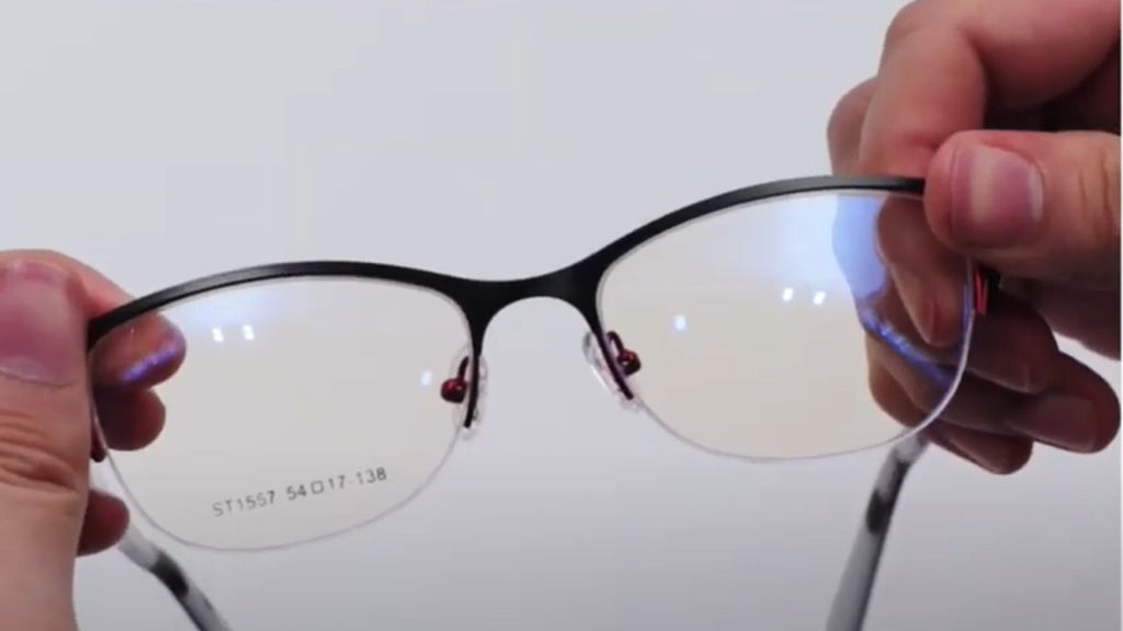 How do you Replace Eyeglass Lenses