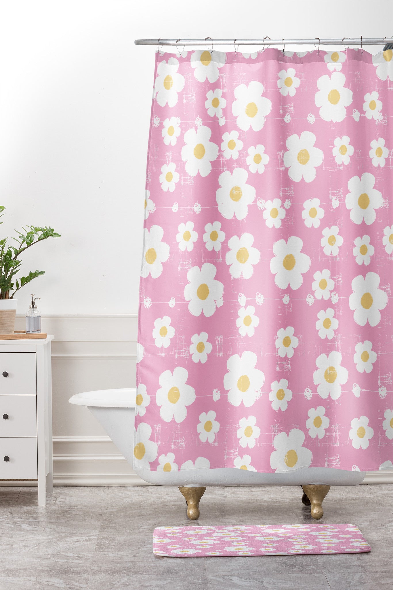 Pink Daisy Shower Curtain And Mat Ali Benyon