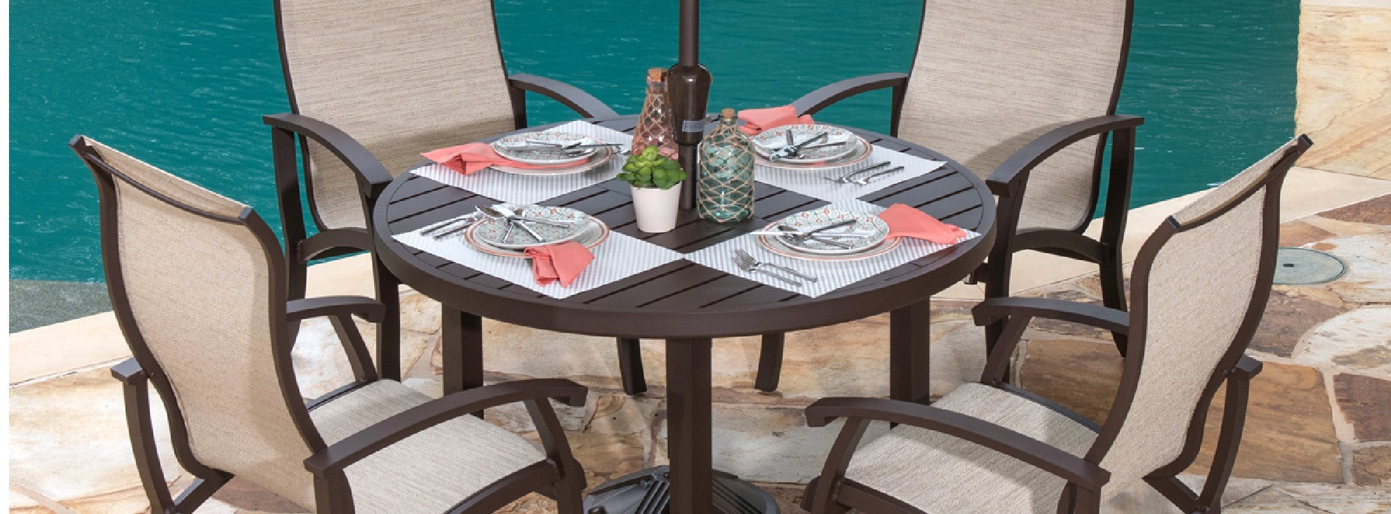 Georgetown 48" Padded Sling Dining Set