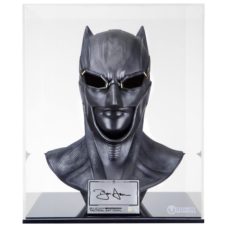 Ben Affleck Autographed Batman v Superman: Dawn of Justice 1:1 Scale B –  Celebrity Authentics