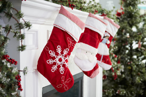 Stocking Stuffer Ideas for Mom, Dad and Baby