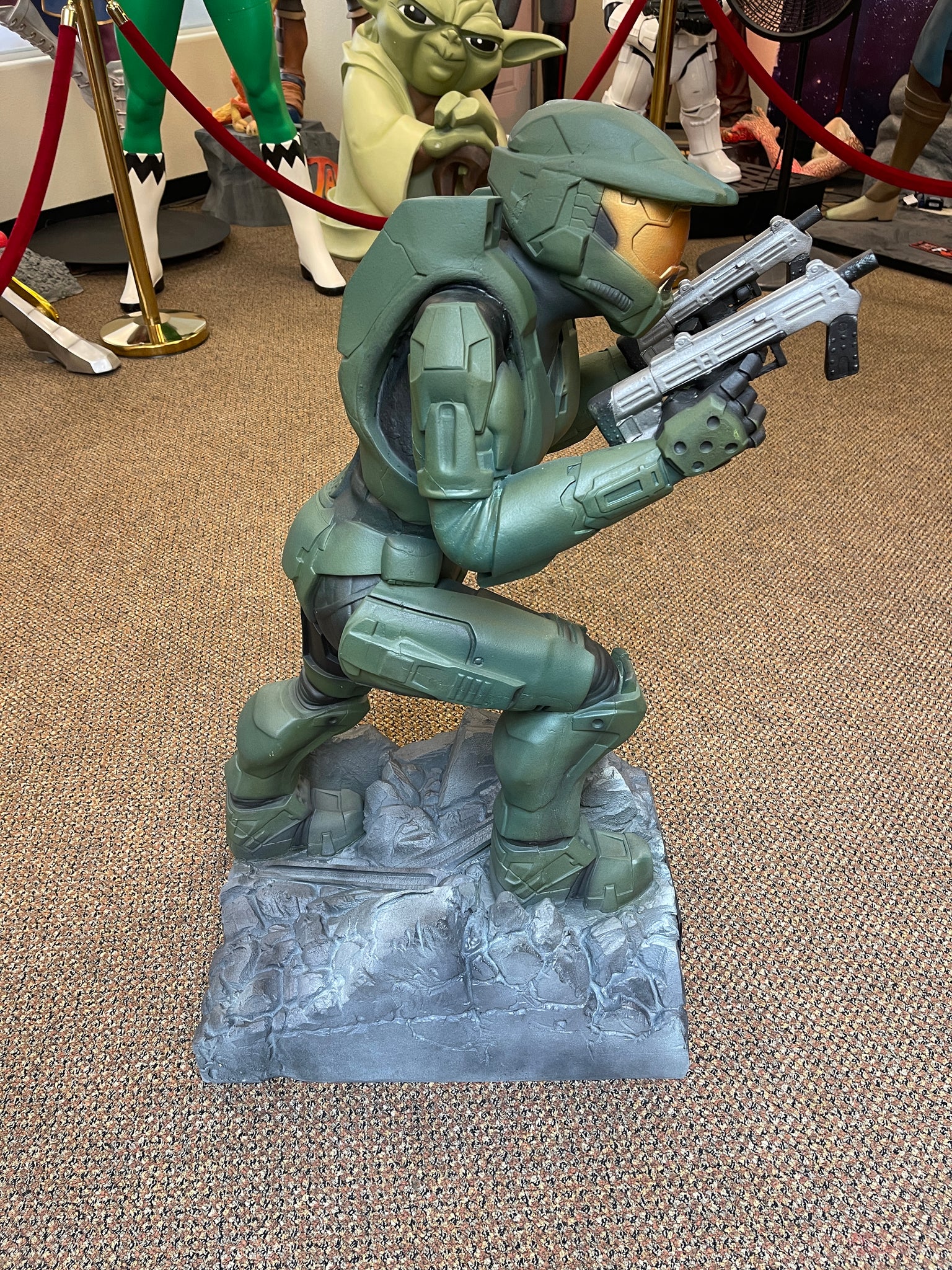 halo master chief statue