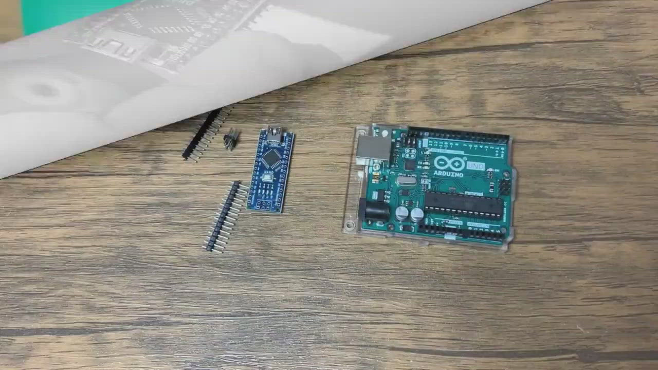 OSOYOO Arduino用 UNO 多機能 教育 ロボット カー | STEM リモコン App